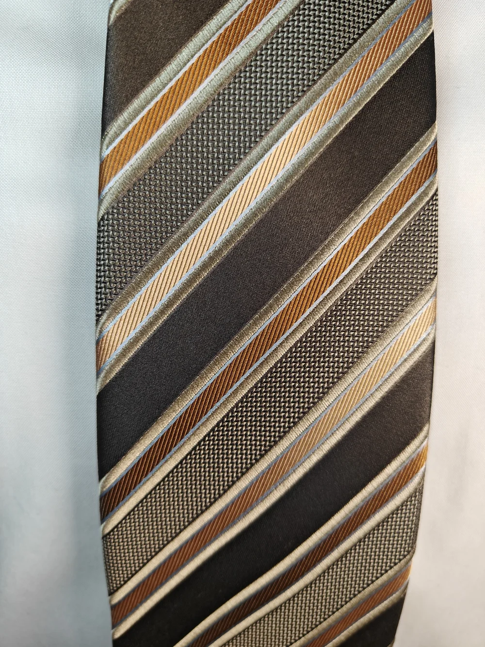 Ermenegildo Zegna Brown Gold Striped 100% Silk Jacquard Tie Made in Italy